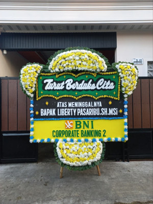 Papan Bunga Duka di Ngemplak Simongan